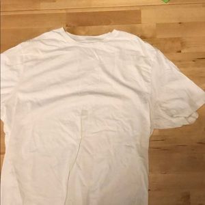 6 Amazon essentials slim white tee